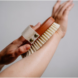 BROSSE DE BAIN BOIS DE POIRIER